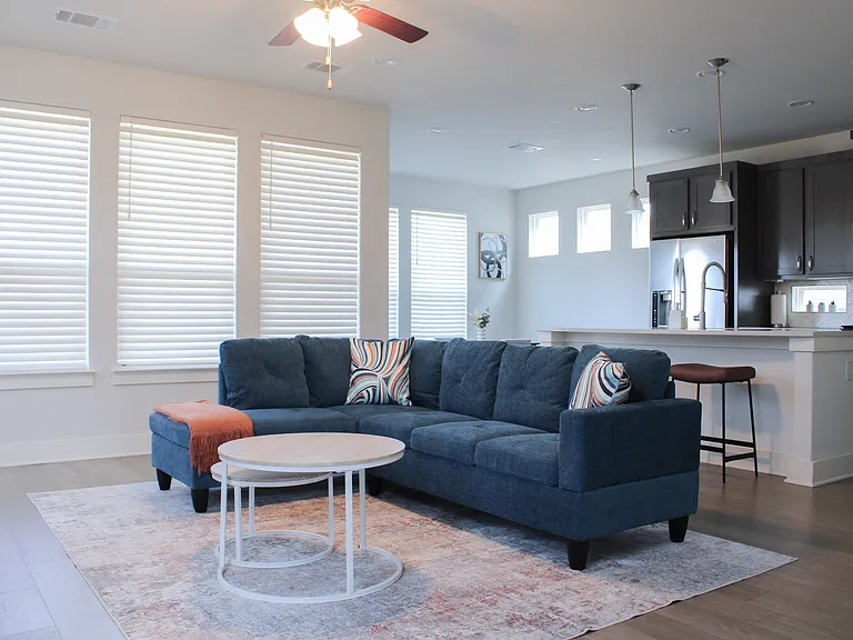 1007 Harwell Loop — Photo 1