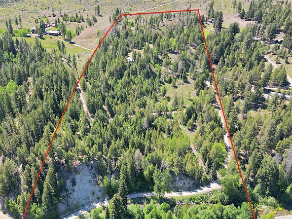 2nd image of 1398 Summers Creek Rd