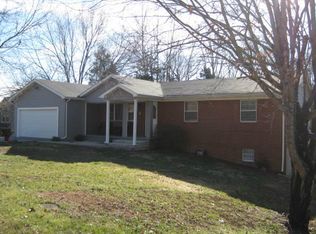 7904 Wheatland Dr, Knoxville, TN 37931