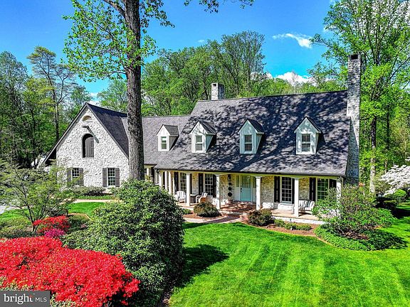 5th image of 4321 Conifer Ct