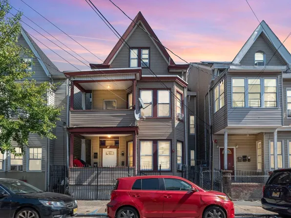 15 Pennington St, Paterson, NJ 07501