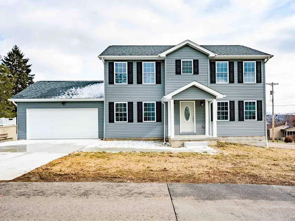 400 16th Ave, Beaver Falls, PA 15010