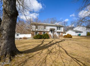 51 Hickory Hill Rd, Jackson, NJ 08527