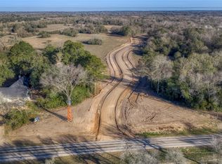 10 Prairie Blossom Way, Brenham, TX 77833