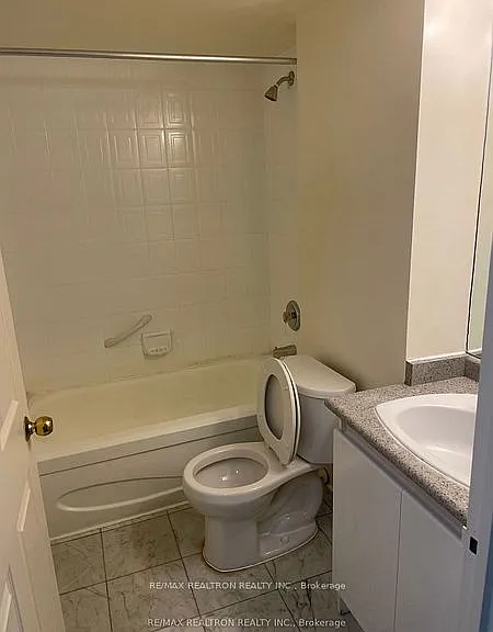 736 Bay St #1505 — Photo 14