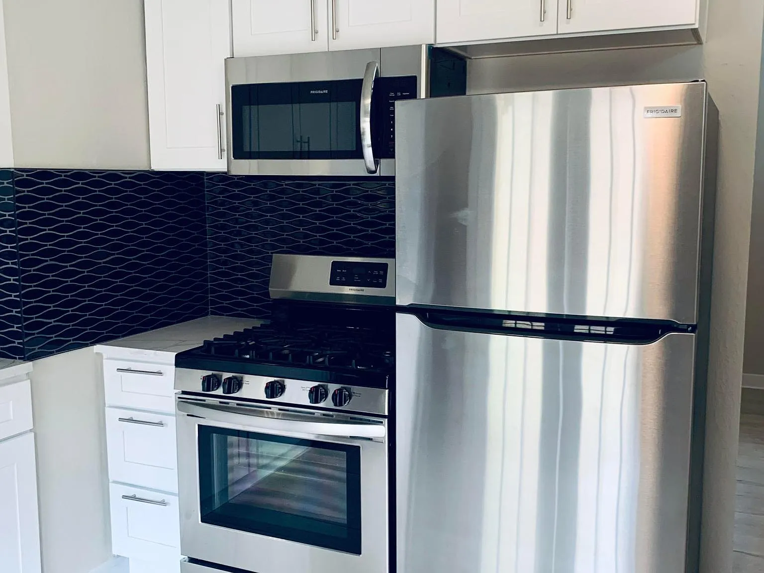 2 bed, 750 sqft, $1,650 — Photo 2