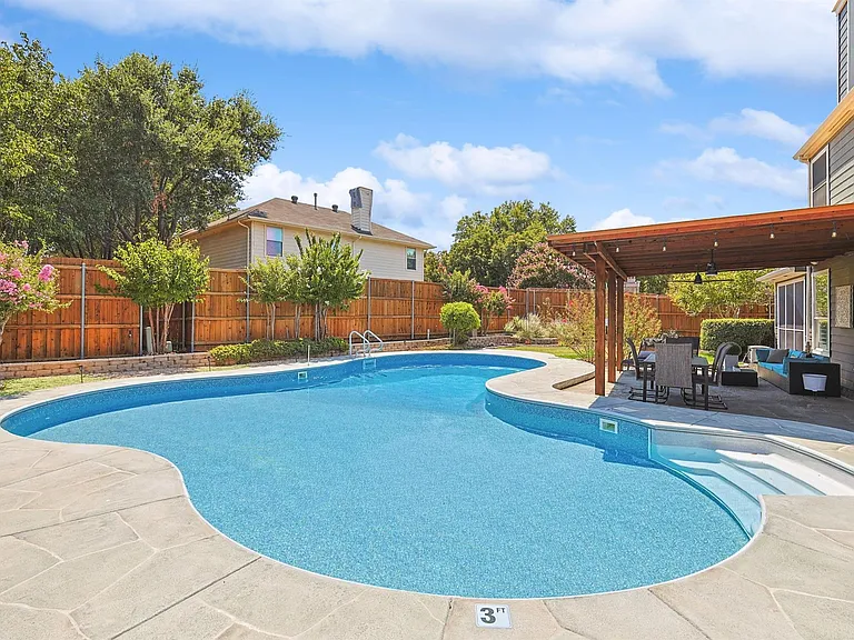 746 River Oak Way — Photo 39