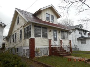 97 Hillside Ter, Irvington, NJ 07111
