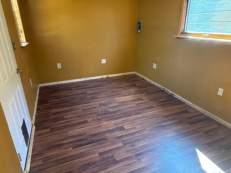 280 S Carson Rd — Photo 3
