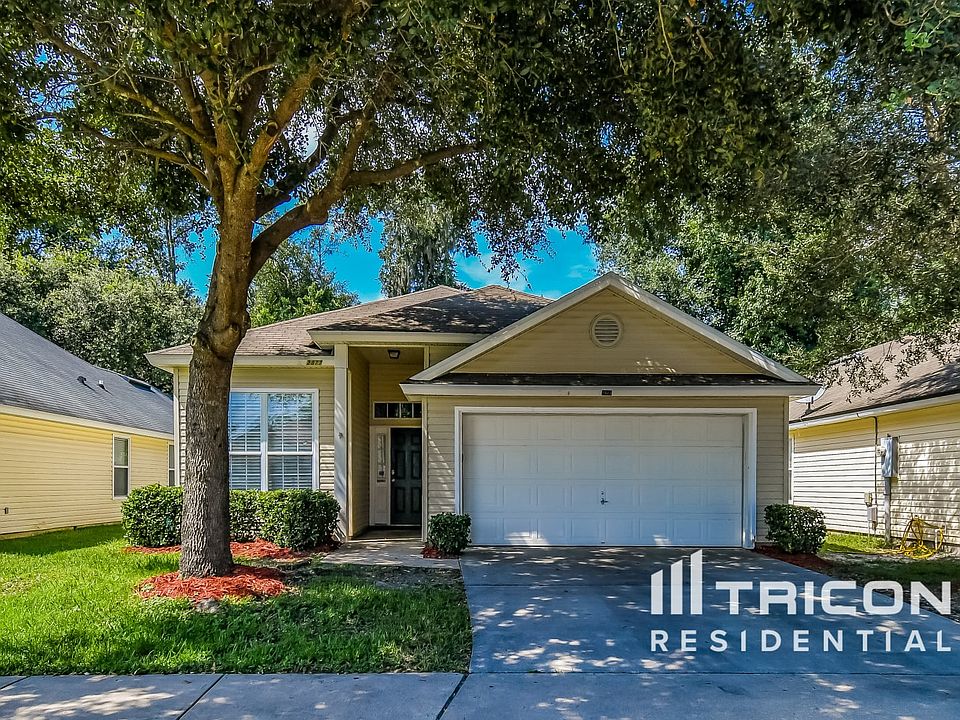 1st image of 2877 Centerwood Dr N