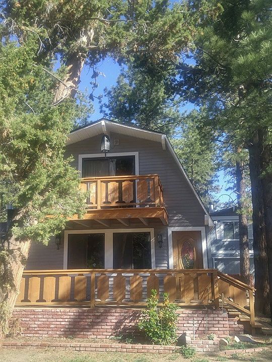 1st image of 409 N Shore Dr