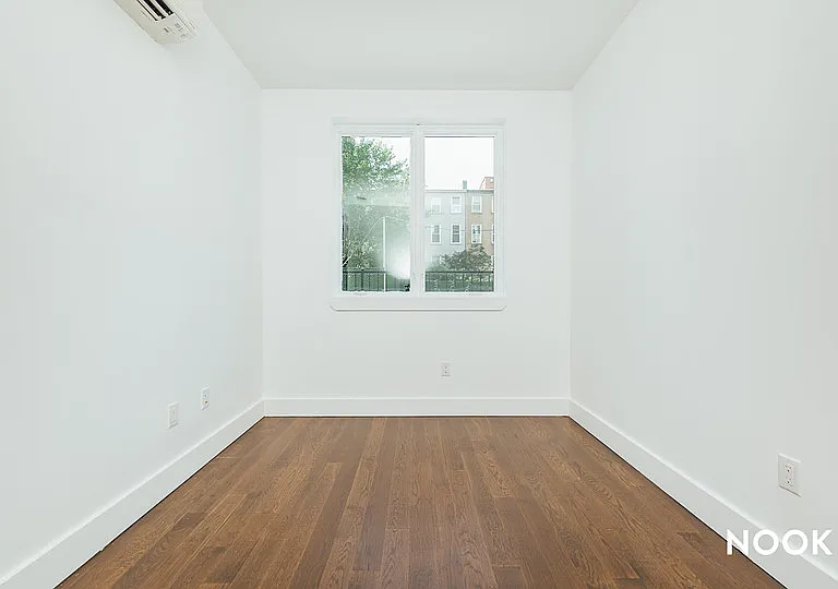 119 Clifton Pl #1C — Photo 5