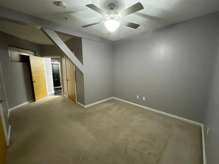 1237 Washington Ave #906 — Photo 11
