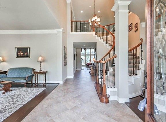 3rd image of 16114 Burberry Cir