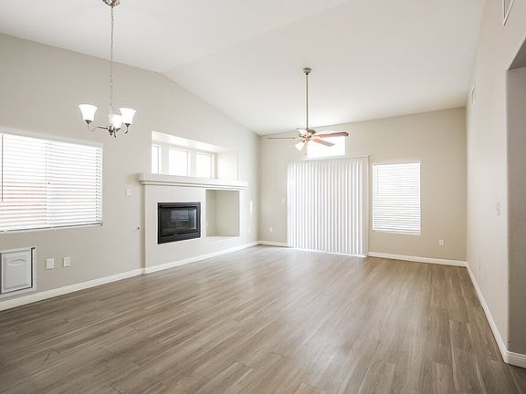 3rd image of 7544 Dusty Lake St