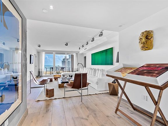 5th image of 781 Crandon Blvd APT 1204