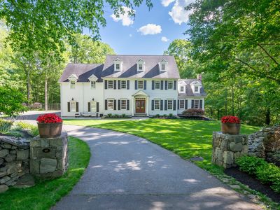 68 Topstone Road, Ridgefield, CT, 06877