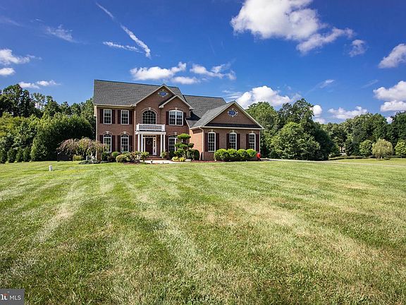 2nd image of 14875 Lost River Ct