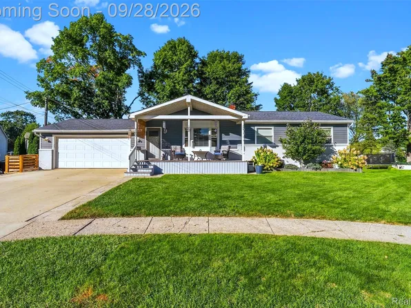 360 Shirley Blvd, Imlay City, MI 48444