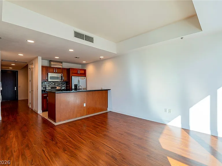 4525 Dean Martin Dr #1405 — Photo 2