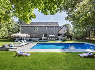 8 Briarsweet Ln, East Hampton, NY 11937