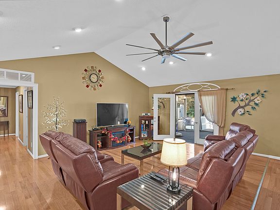 4th image of 211 Kincade Dr