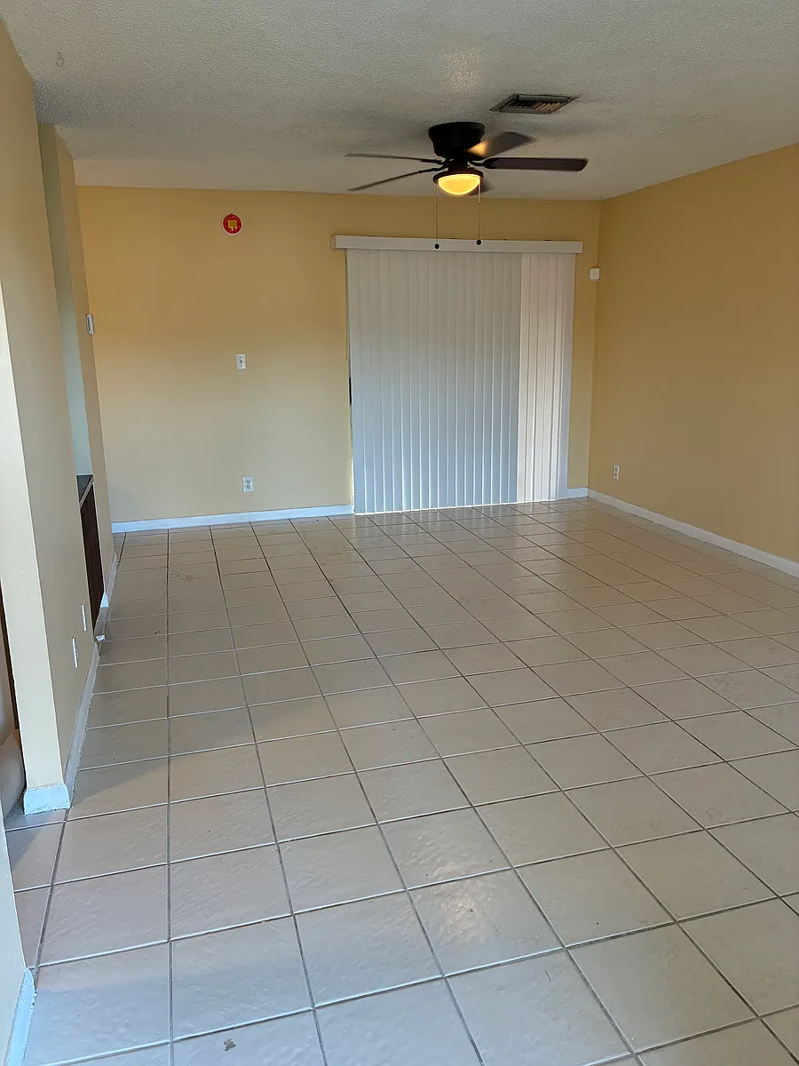 Building Photo - 5686 Barnstead Cir