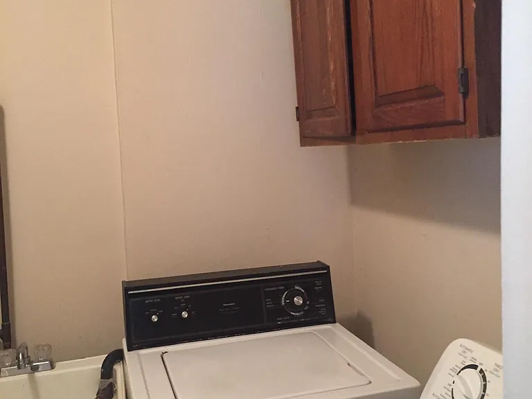 21670 Tulane Ave — Photo 7