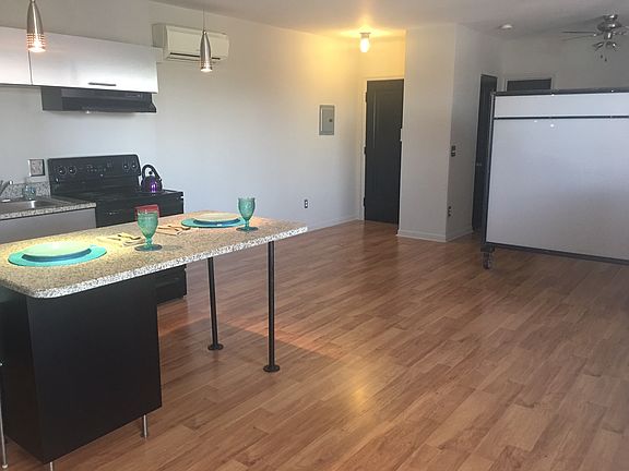 3rd image of 310 W 6th St APT 411