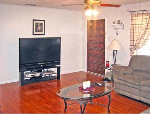 3rd image of 307 MINK DR