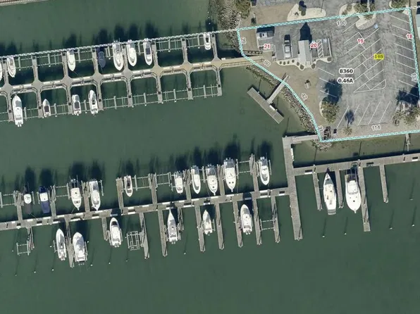 108 Old Causeway Road #Slip 80, Beaufort, NC 28516