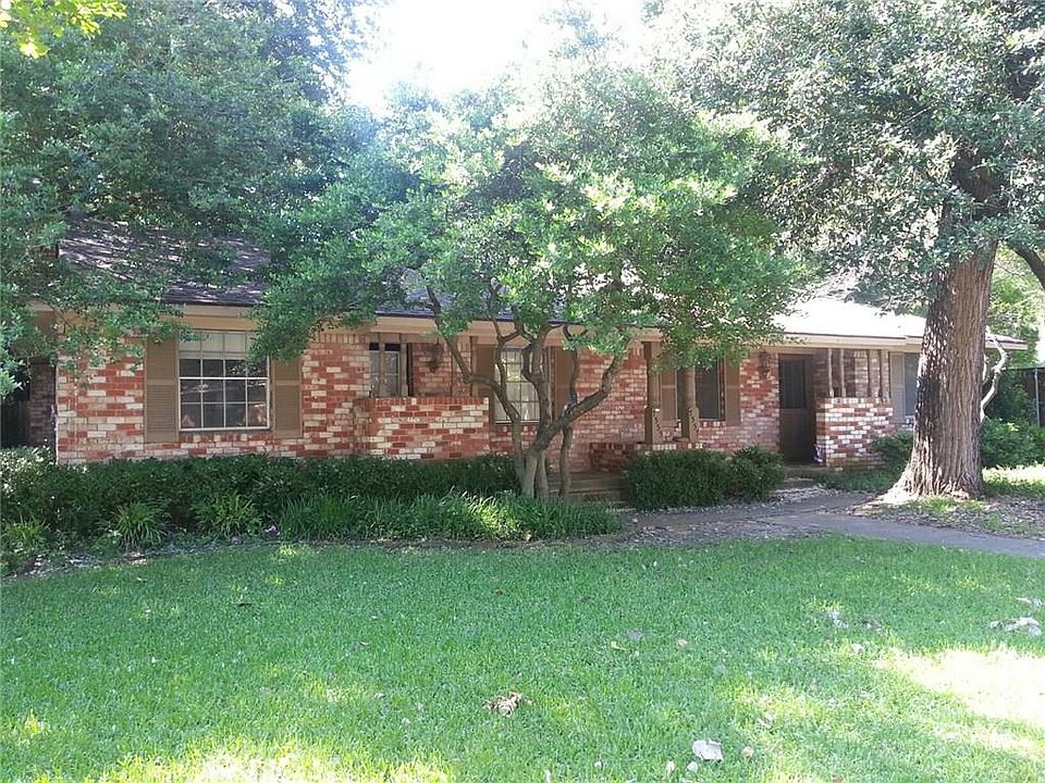 1st image of 7557 Brentcove Cir