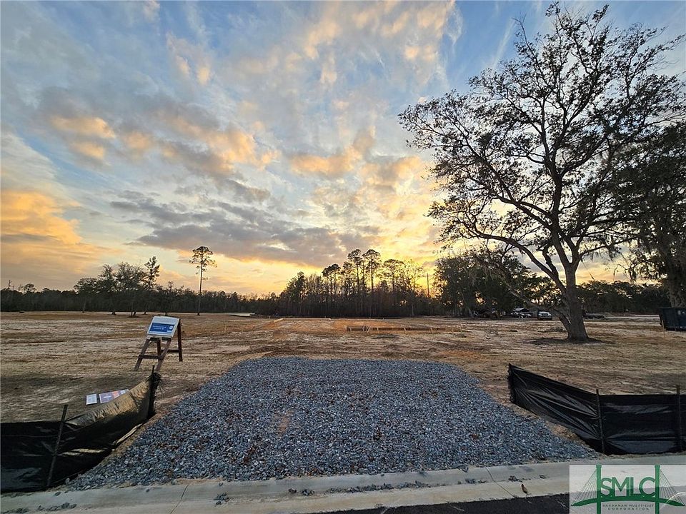 2nd image of 280 Palmetto Way NE