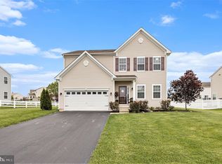 90 Detar Rd, Gilbertsville, PA 19525