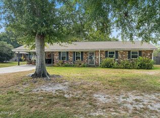 215 Lynwood Cir, Long Beach, MS 39560