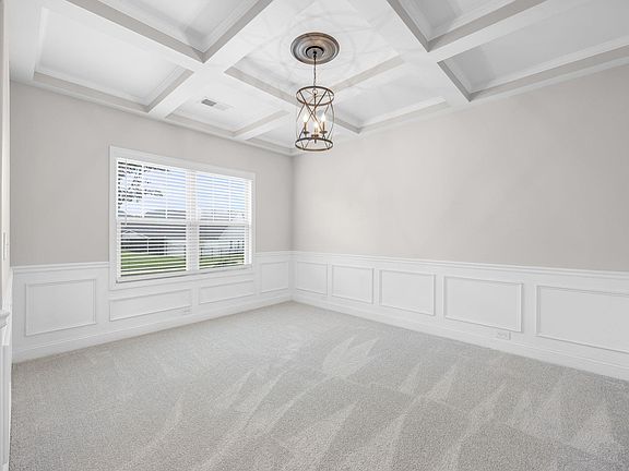 5th image of 120 Sandpine Way