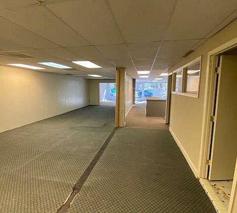 4th image of 222 Park Ave SE