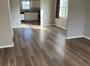 30 Spar Dr, Sicklerville, NJ 08081