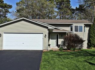 9433 Hames Ave S, Cottage Grove, MN 55016