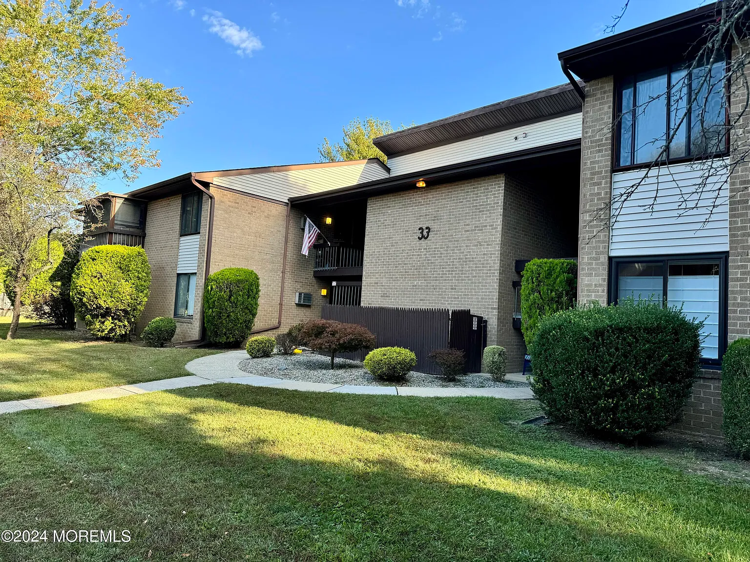 33 Meadow Green Cir Unit B photo 1