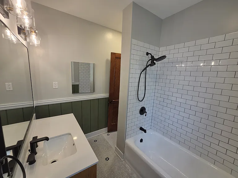 5501 W 25th St #1 — Photo 2