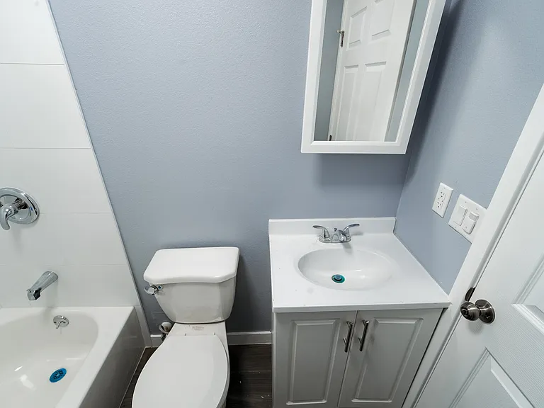 10374 Long Beach Blvd #1M — Photo 21