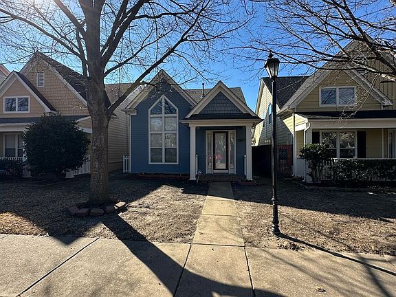 2nd image of 1331 Island Pl E