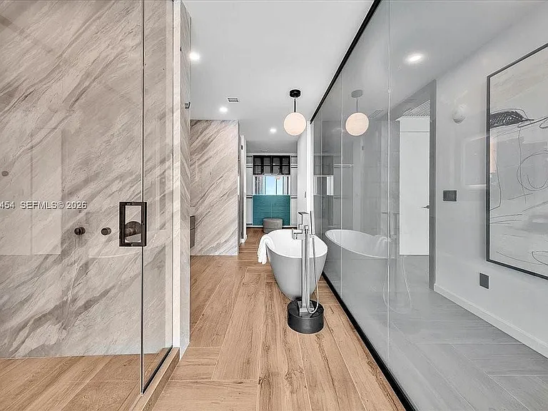 888 Biscayne Blvd #5704 — Photo 39