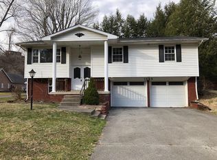 1465 County Road 18, South Pt, OH 45680