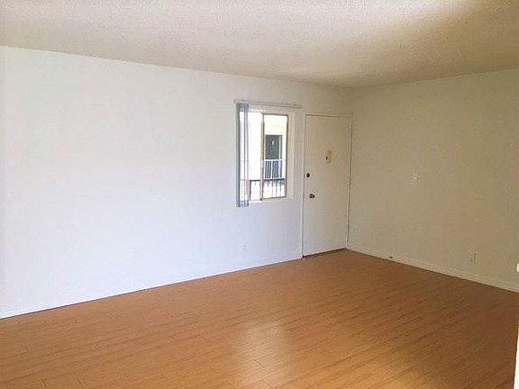 4th image of 3739 Dunn Dr APT 9