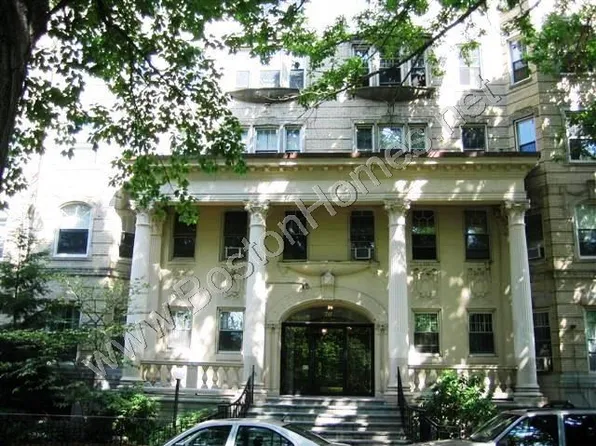 74 Fenway APT 25, Boston, MA 02115