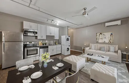 Floor plan 211