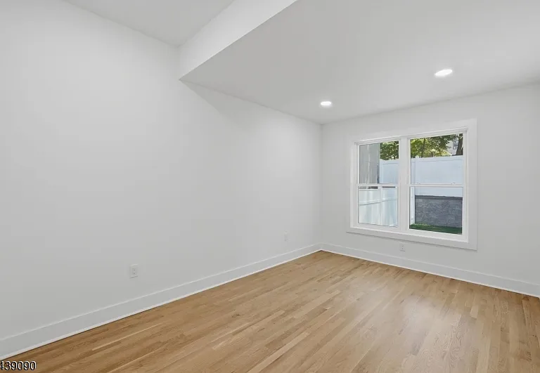 116 Valley St #1 — Photo 22