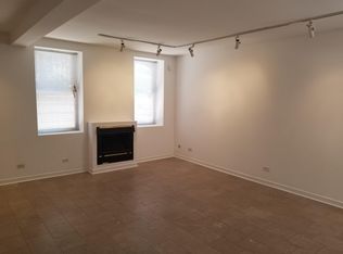1522 N Mohawk St, Chicago, IL 60610